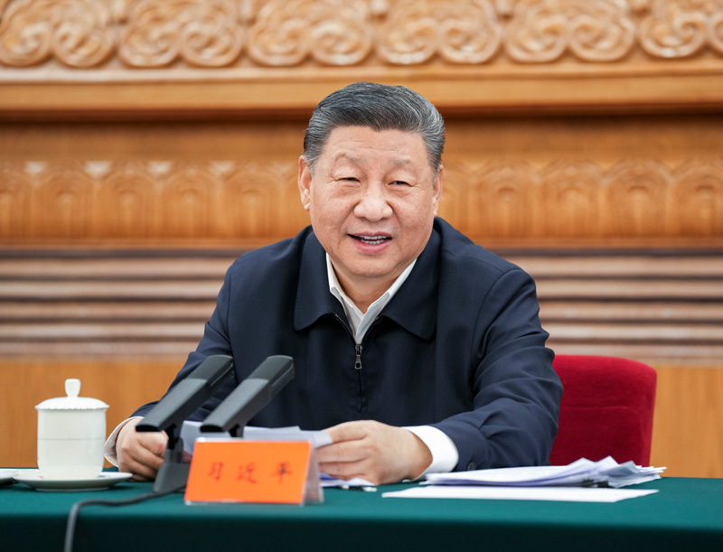 習(xí)近平在民營(yíng)企業(yè)座談會(huì)上強(qiáng)調(diào)：民營(yíng)經(jīng)濟(jì)發(fā)展前景廣闊大有可為 民營(yíng)企業(yè)和民營(yíng)企業(yè)家大顯身手正當(dāng)其時(shí)
